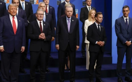 España, excluida también del documento de apoyo de Europa a Ucrania, firmado por Von der Leyen y cinco países de la UE