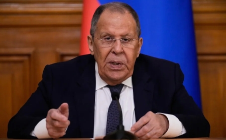 Rusia rechaza las prisas de Zelenski para una cumbre bilateral con Putin en Europa