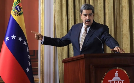 Nicolás Maduro acusa a EE.UU. de buscar un «cambio de régimen» de una manera «terrorista»