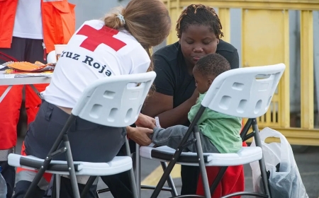El Gobierno aprueba un último decreto para derivar menores migrantes a las autonomías