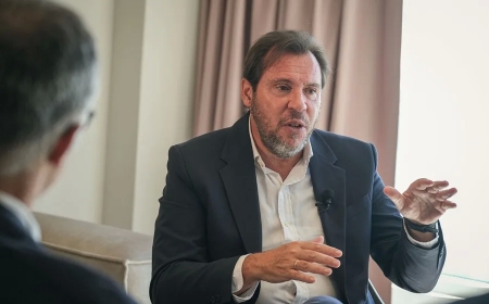 Óscar Puente replica a las críticas al tren que «un sistema en caos no crece dos dígitos al año»