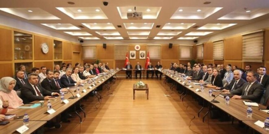 Grupo de Coordinación Turco analiza vínculos con Siria