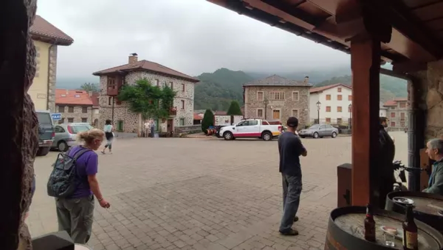 Valdeón y los vecinos de Picos de Europa respiran bajo el orbayo: “Los incendios los paramos el monte y nosotros”