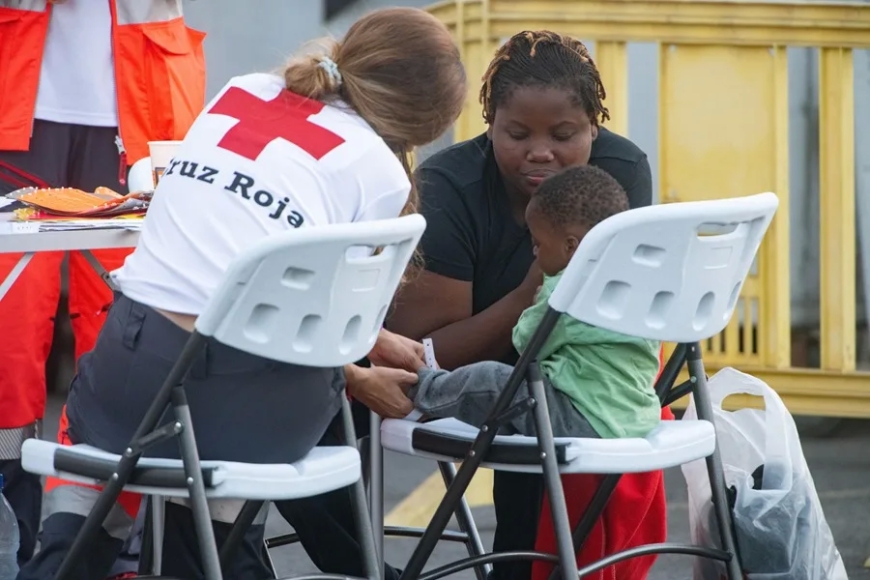 El Gobierno aprueba un último decreto para derivar menores migrantes a las autonomías