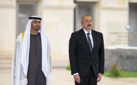 Ceremonia oficial de bienvenida al presidente de los Emiratos en su llegada a Shusha, Azerbaiyán