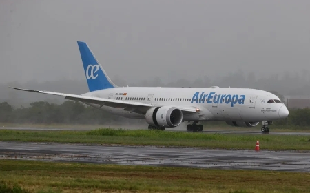 La Oficina de Conflictos de Intereses archiva la denuncia del PP contra Pedro Sánchez por Air Europa