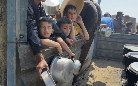 El Gobierno de Gaza estima en un millón los desplazados en el sur de la franja palestina