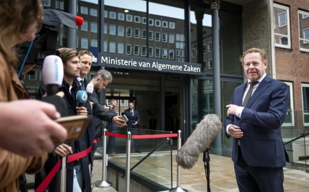 Países Bajos ultima un acuerdo con Uganda para enviarle solicitantes de asilo a los que rechazó