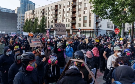 Los líderes y residentes de Portland están resistiendo al ICE. Ahora Trump está enviando tropas