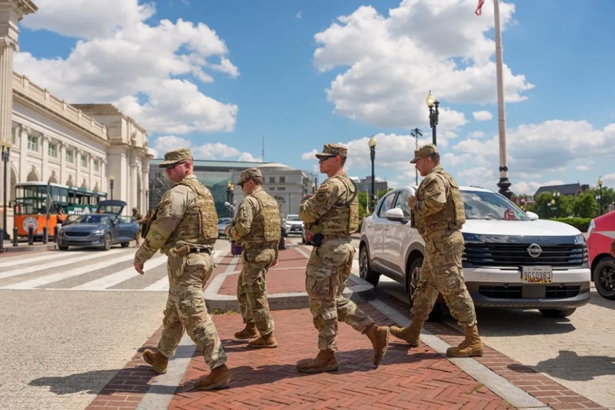 Trump amenaza con declarar una emergencia nacional en Washington para controlar el crimen