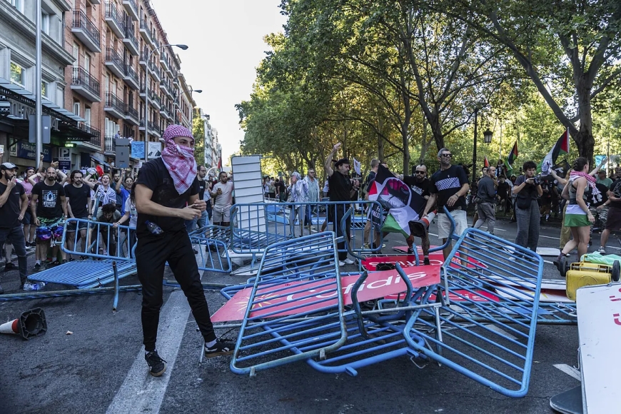 La Policía identificó a nueve condenados por kale borroka en Callao y a varios yihadistas durante el tumulto de la Vuelta
