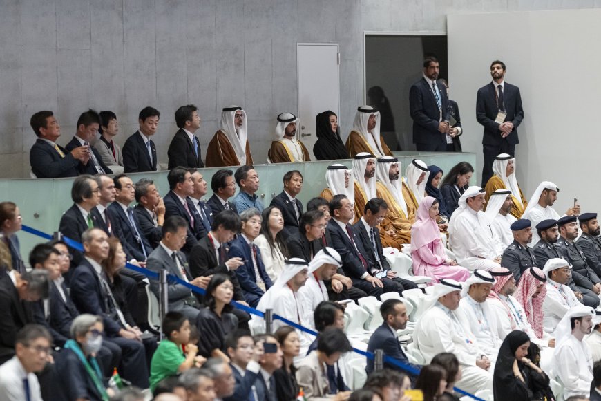 El príncipe heredero de Abu Dabi asiste a las celebraciones del Día de Emiratos en la Expo 2025 de Osaka