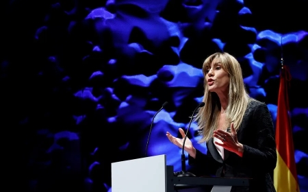 La Universidad Complutense decide personarse como perjudicada en el caso de Begoña Gómez