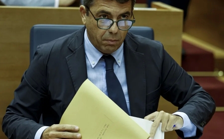 Carlos Mazón será el primer político en comparecer ante comisión de la dana del Congreso y Pedro Sánchez, el último