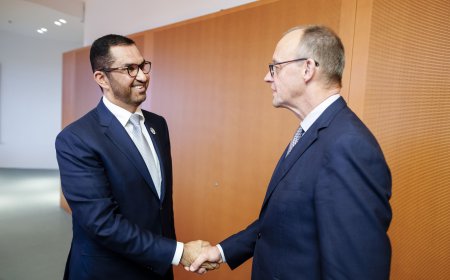 EAU y Alemania exploran vías para ampliar la cooperación y reforzar sus relaciones en múltiples sectores