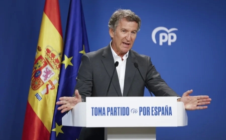 El dilema del PP ante la subida de Vox: atacar o ignorar
