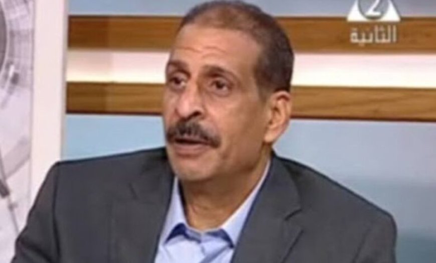 Atef Zayed escribe: el pensador Ali Al-Shurafa lidera la batalla de la conciencia árabe