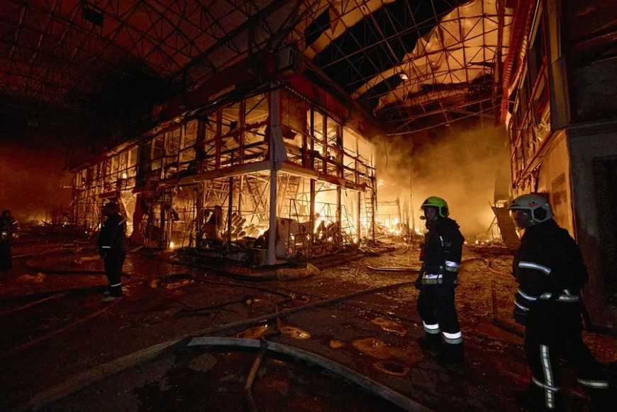 Masivo ataque de Rusia a Ucrania, mientras Polonia y la OTAN activan sus cazas