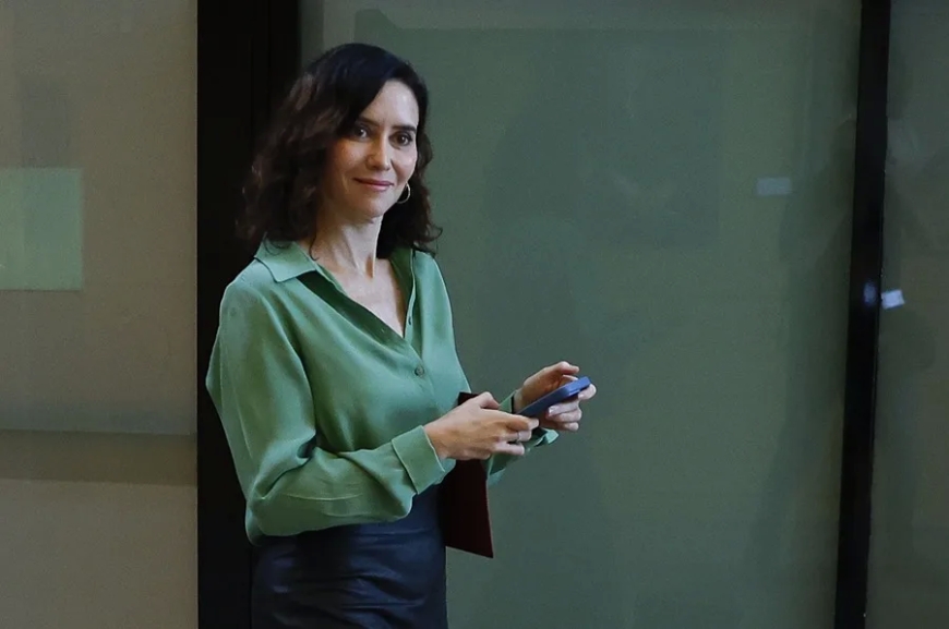 Ayuso acusa a Sánchez de dirigirse a ella «en tono machito» sobre el aborto