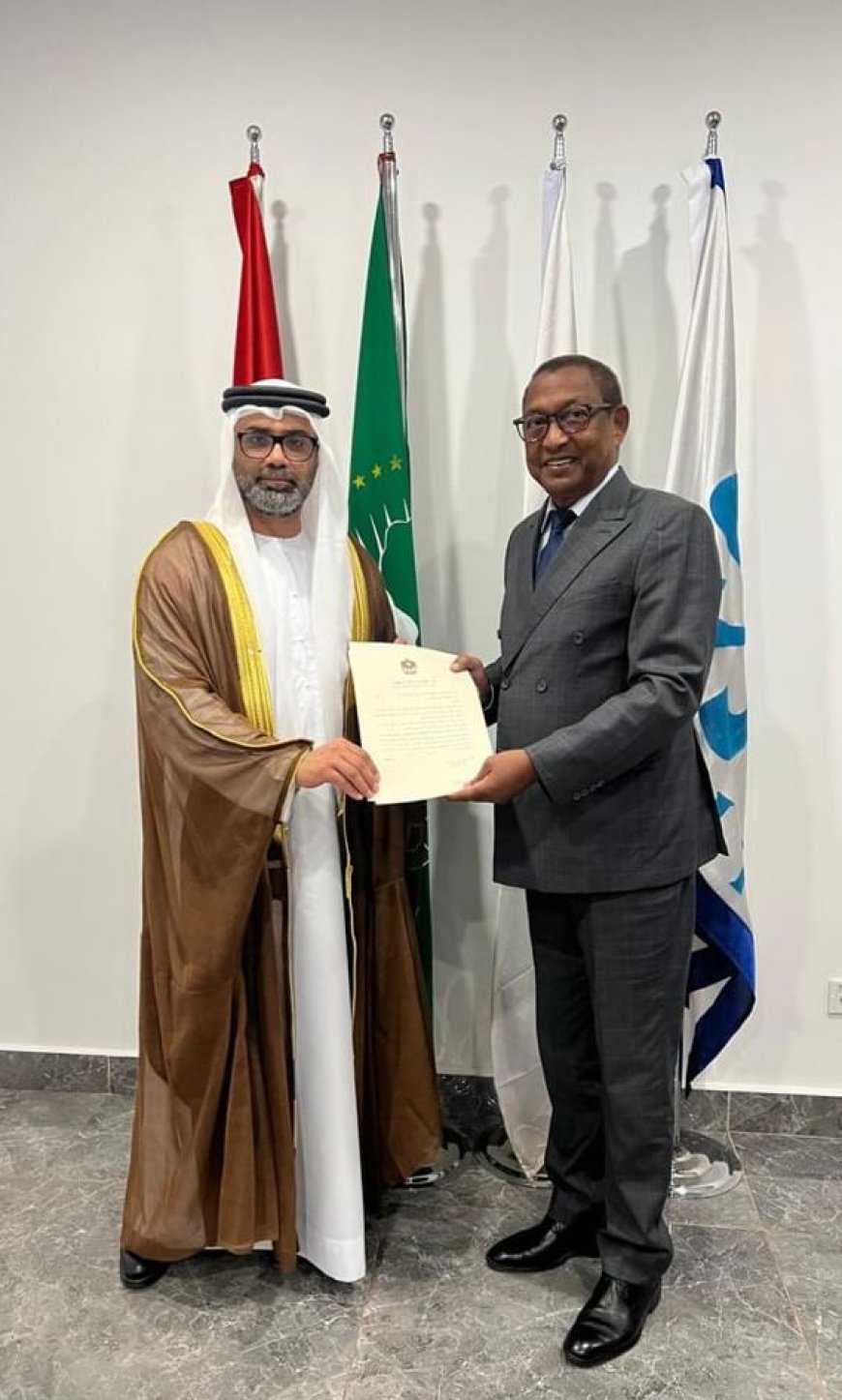 Un nuevo informe mundial de IRENA señala cuellos de botella en la inversión y pide a los gobiernos objetivos más ambiciosos en renovables antes de la COP30