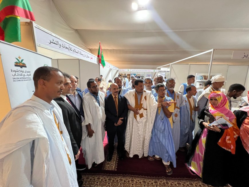 Delegaciones académicas y mediáticas visitan el pabellón de “Mensaje de la Paz” en la Feria Internacional del Libro de Nuakchot