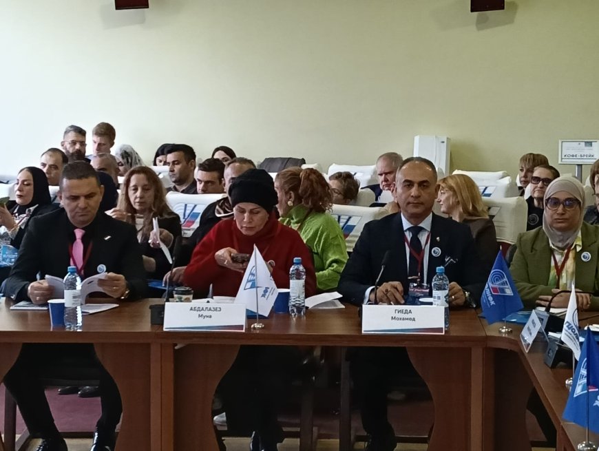 El profesor Mohamed Yehia Ghaida preside tres comités de evaluación científica en el marco de la conferencia internacional «El deporte como camino hacia la paz entre los pueblos» en la capital rusa.