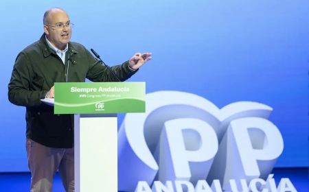 Tellado advierte de que el peso de la ley caerá sobre el PSOE y su «número uno»