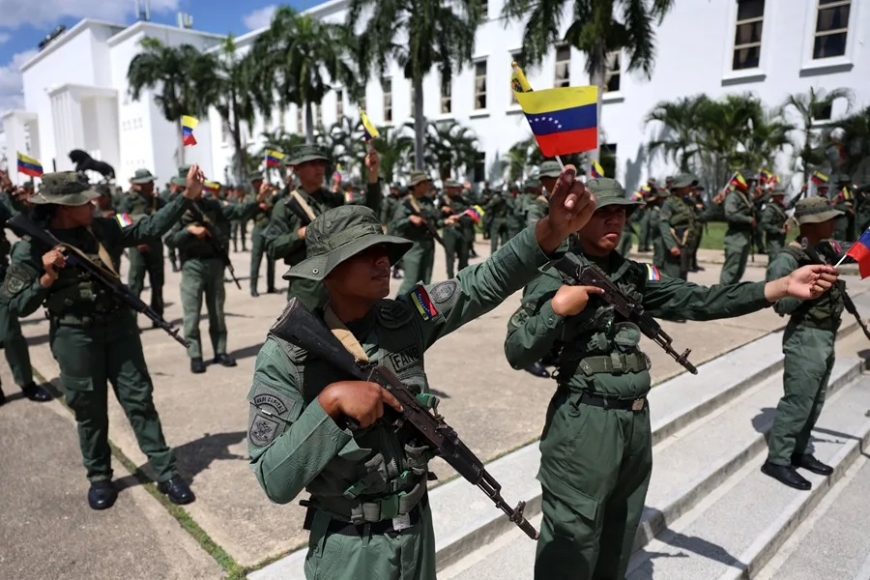 El Gobierno de Venezuela despliega 200.000 militares para enfrentar las «amenazas» de Estados Unidos