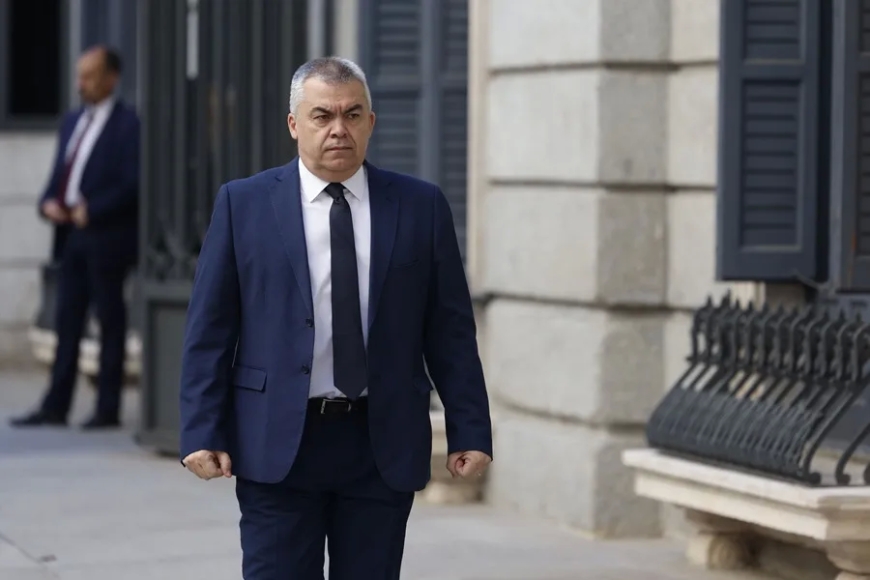 El juez deja en libertad a Santos Cerdán tras casi cinco meses en prisión