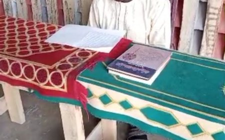 Con vídeo e imágenes… una lección educativa en Níger para explicar el artículo del pensador Ali Al-Sharif Al-Hammadi: “Muhammad tal como lo presenta el Corán… La verdad del mensaje y la falsedad de las narraciones”