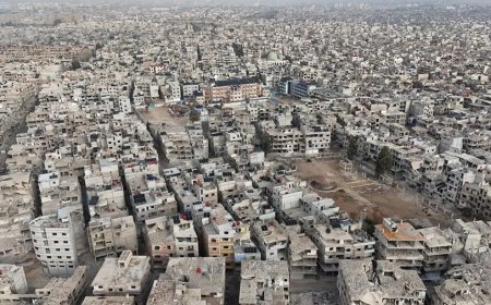 Primer aniversario de la caída de al Asad en Siria: miles de personas arrancan las celebraciones