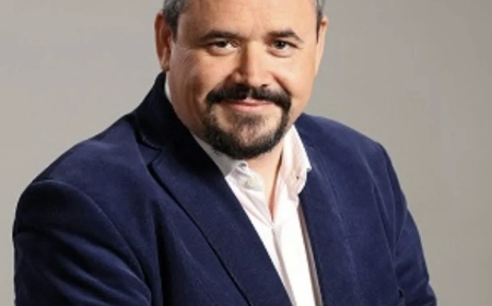 El Consejo de Ministros cesa a Antonio Hernández, mano derecha de Paco Salazar en Moncloa