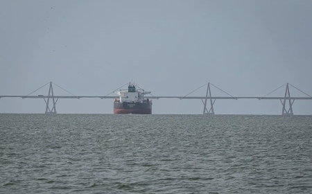 Venezuela tilda de «robo descarado» la confiscación de un buque petrolero por parte de EE.UU.