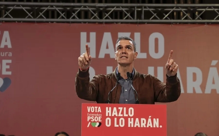 Sánchez dice que es un honor gobernar y asegura que el PSOE actúa con «contundencia» contra la corrupción y el acoso