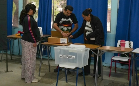 Elecciones en Chile: Normalidad en el inicio del voto, donde compiten la izquierda y la ultraderecha