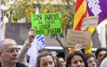 Los sindicatos médicos se levantan de la reunión con Sanidad