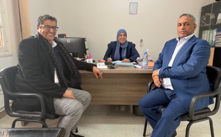 La delegación de la Fundación Mensaje de Paz celebra una sesión de trabajo con la responsable de Asuntos Académicos de la Universidad Zitouna