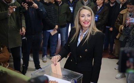 Los candidatos llaman a la participación porque «hoy se decide el futuro» de Extremadura