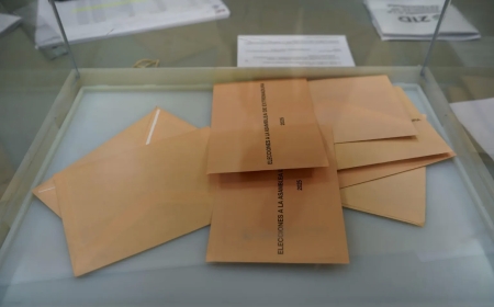 Resultados en Extremadura: El PP no alcanza la mayoría absoluta y el PSOE se desploma