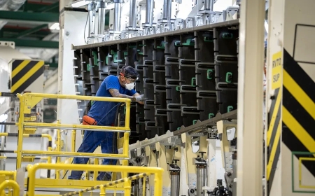 El sector exterior modera el crecimiento de la economía española al 0,6 % en el tercer trimestre