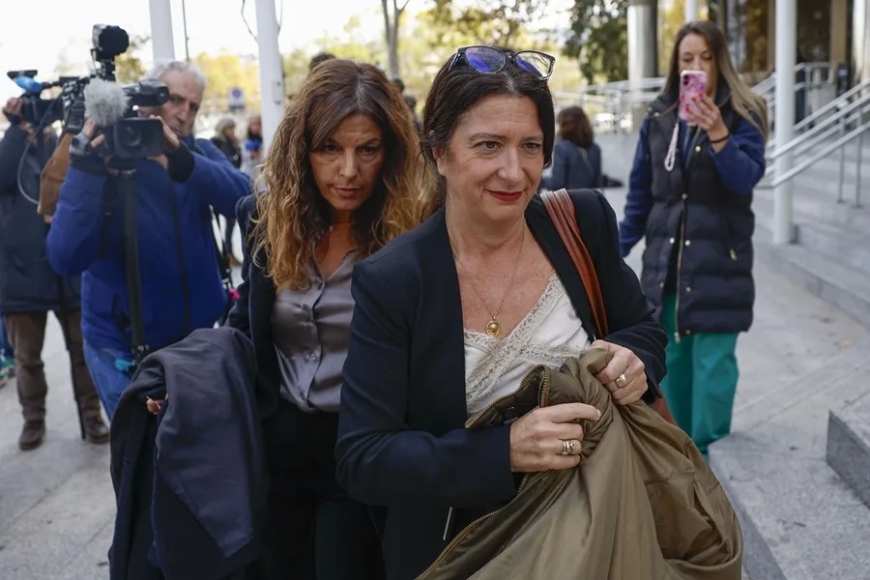 Detenidos la exmilitante del PSOE Leire Díez y el expresidente de SEPI Vicente Fernández