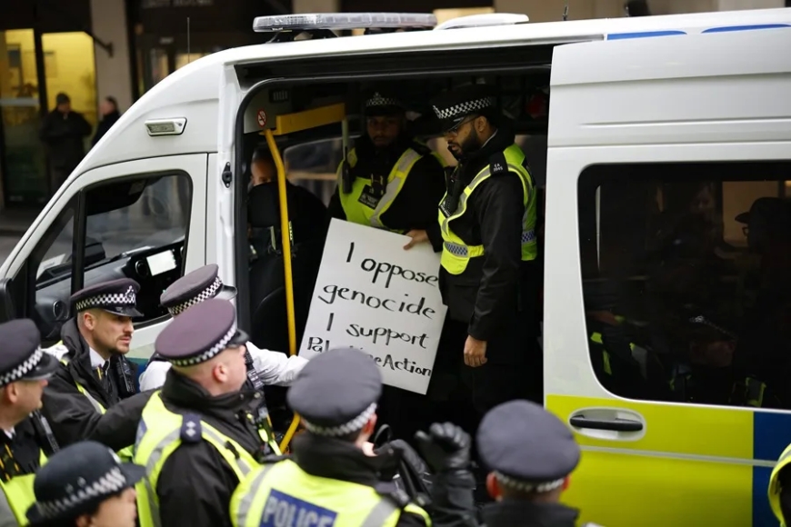 La activista Greta Thunberg es detenida en Londres en un acto de apoyo a los presos de Acción Palestina