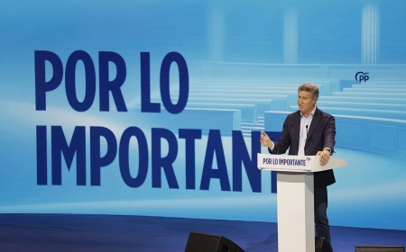 Feijóo propone reformar la figura del suplicatorio para que no sirva para «amnistiar al sanchismo»