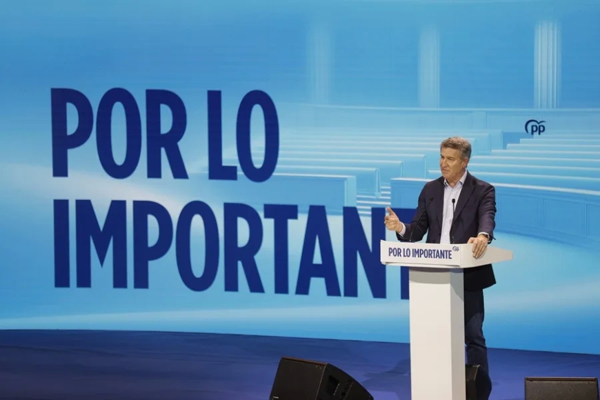 Feijóo propone reformar la figura del suplicatorio para que no sirva para «amnistiar al sanchismo»