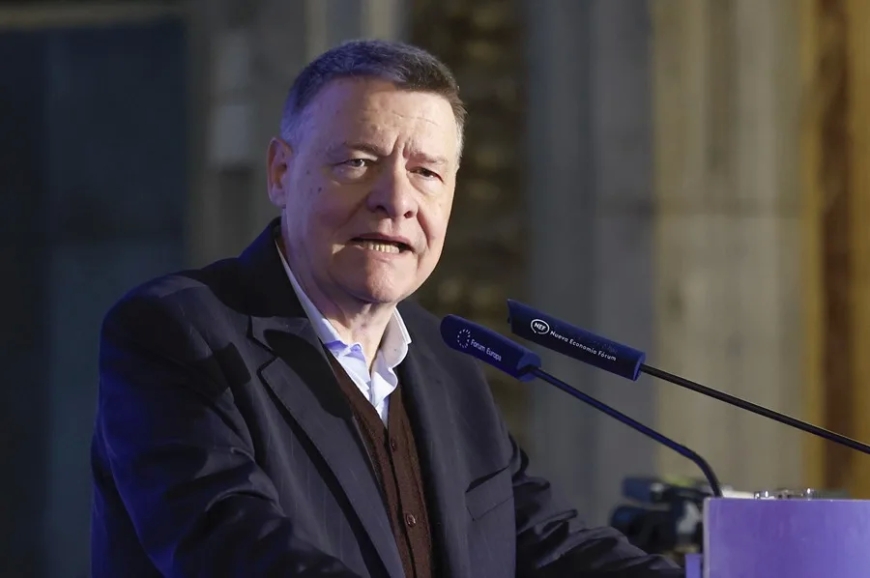 Jordi Sevilla lanza una manifiesto para reformar el PSOE con vocación de corriente interna