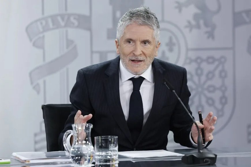 Grande-Marlaska: Todas las hipótesis sobre las causas del accidente están abiertas