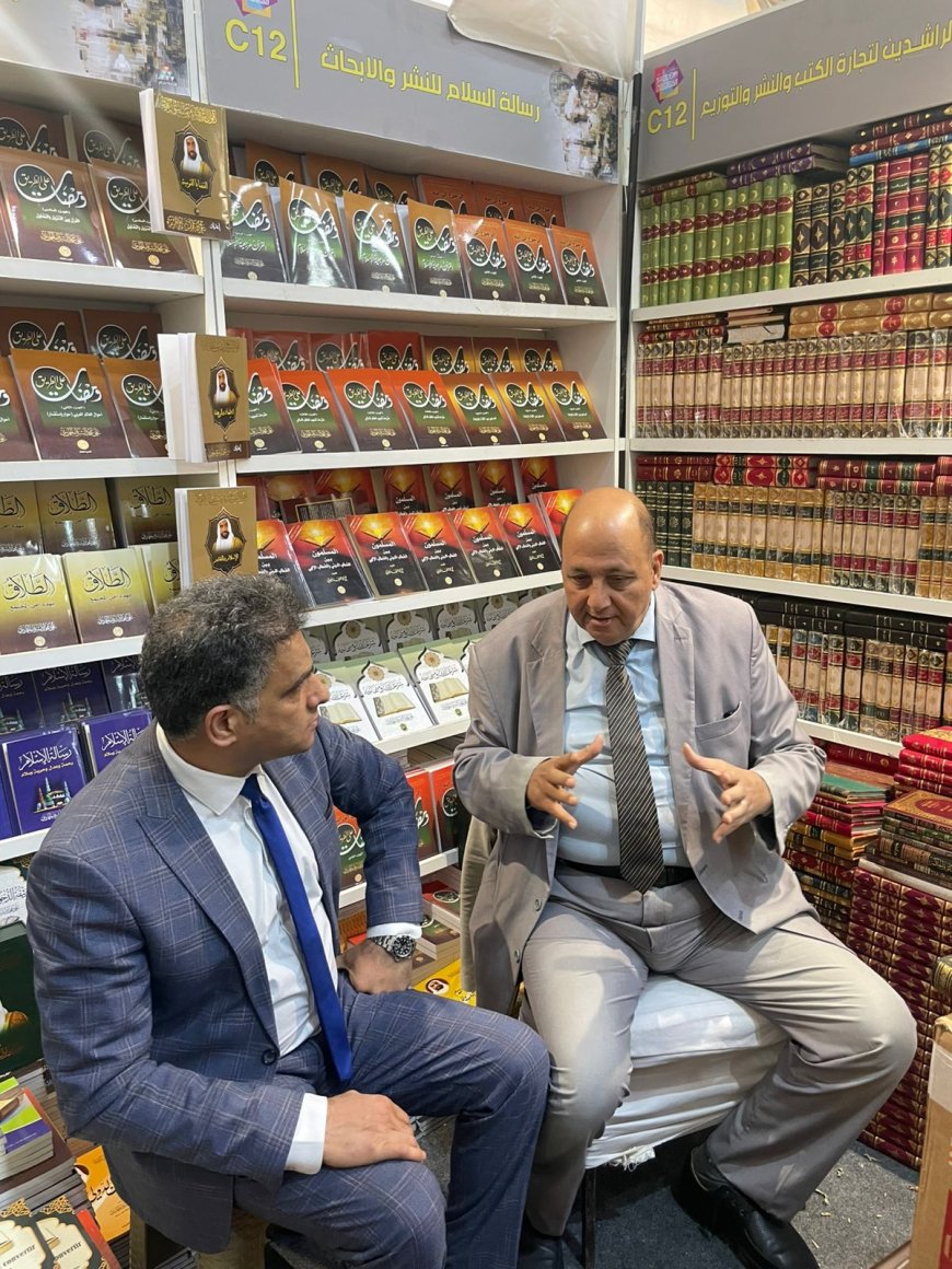 Presidente del Consejo de Fundación Mensaje de Paz presenta las obras del pensador Ali Al-Sharafaa en la Feria del Libro de El Cairo