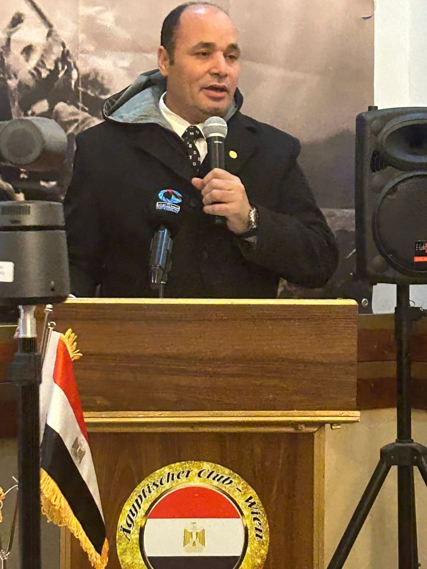 Mohamed Fathi Al-Sharif: el proyecto «Con conciencia se construyen las naciones» se apoya en las ideas ilustradas de Ali Mohammed Al-Sharafaa Al-Hammadi y constituye una base para enfrentar el pensamiento extremista