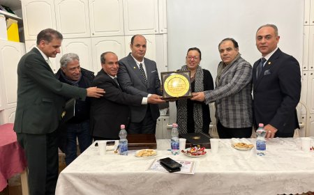 La Fundación "Mensaje de Paz" honra al Embajador Ahmed Fahmy y a varios líderes diplomáticos e intelectuales en Budapest