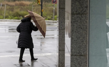 Borrasca Marta: Inundaciones, desalojos y 168 carreteras cortadas en España a causa del fuerte temporal